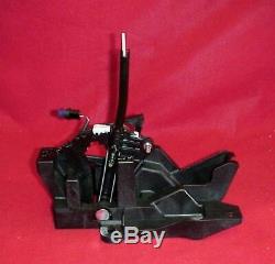 New Gm 04 05 06 07 Saturn Ion Automatic Trans Floor Gear Shift Shifter 15835451